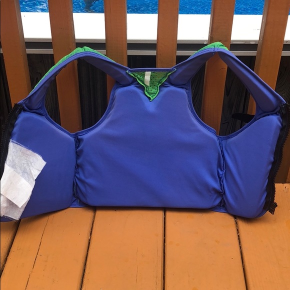 SwimSchool Swim Trainer Vest - Picture 2 of 3